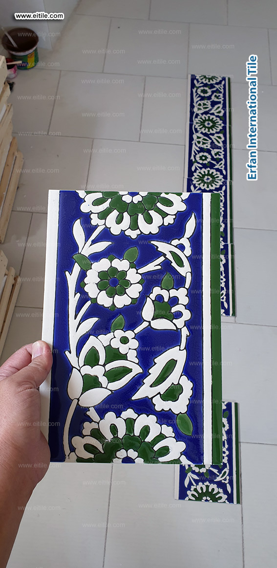Supplier of a wide range of uniquely designed border tiles and offering various styles, www.eitile.com