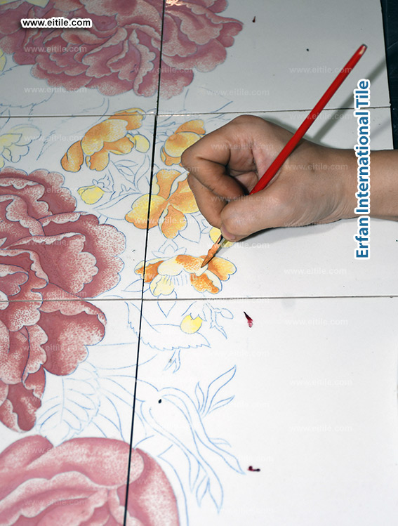 Explore elegant hand-painted wall tile frames crafted with artistic detail at www.eitile.com